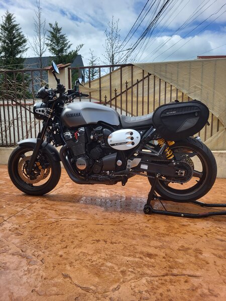 Vand Yamaha XJR 1300,