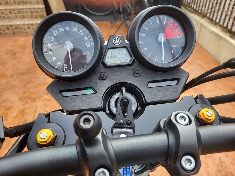 Vand Yamaha XJR 1300,