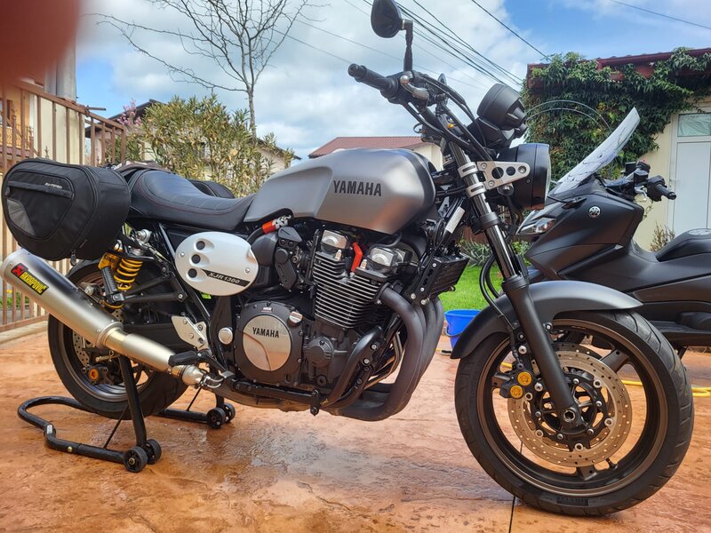 Vand Yamaha XJR 1300,